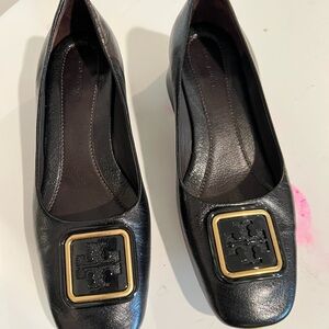 Tory Burch Black Leather Flats with Gold Emblem